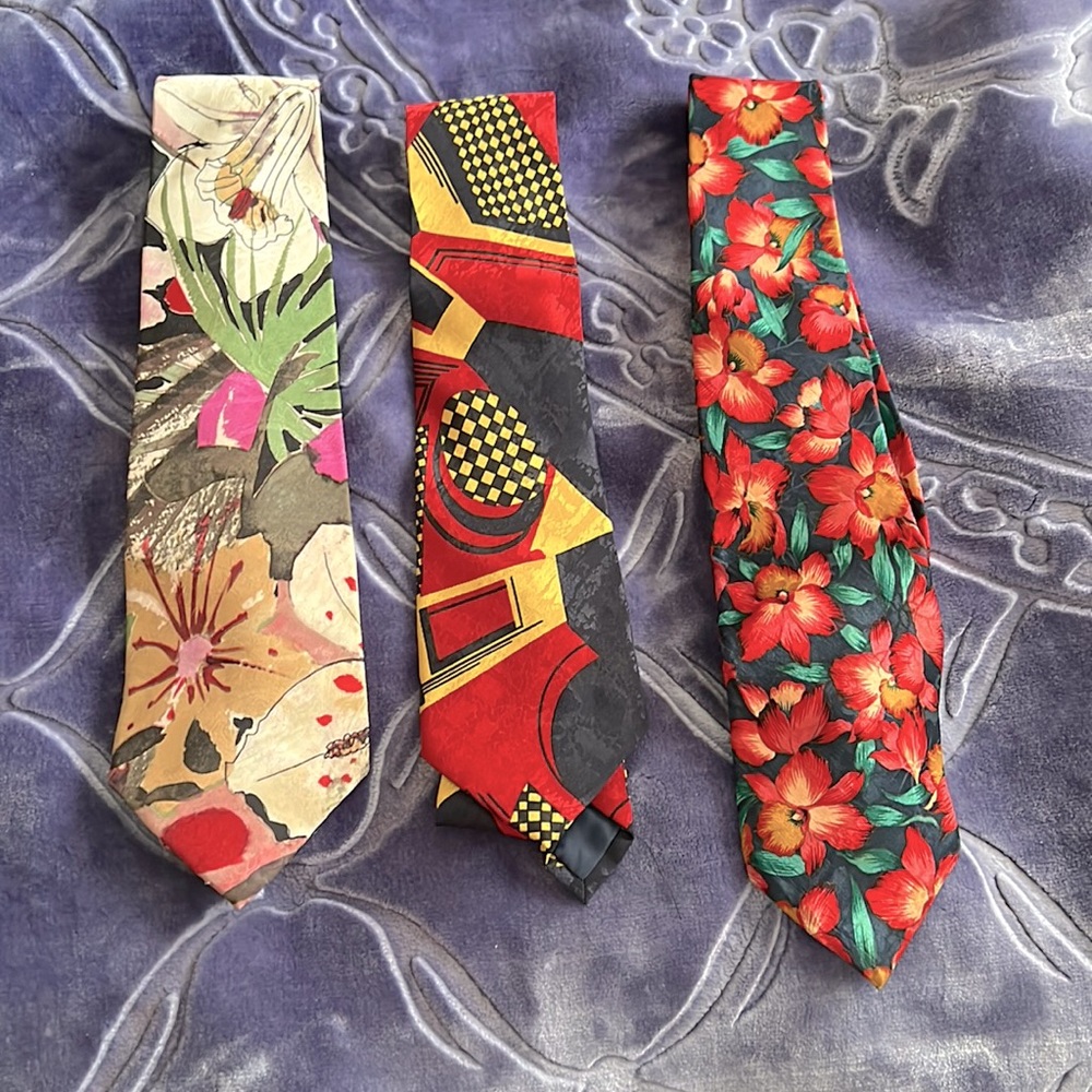 Tie Bundle